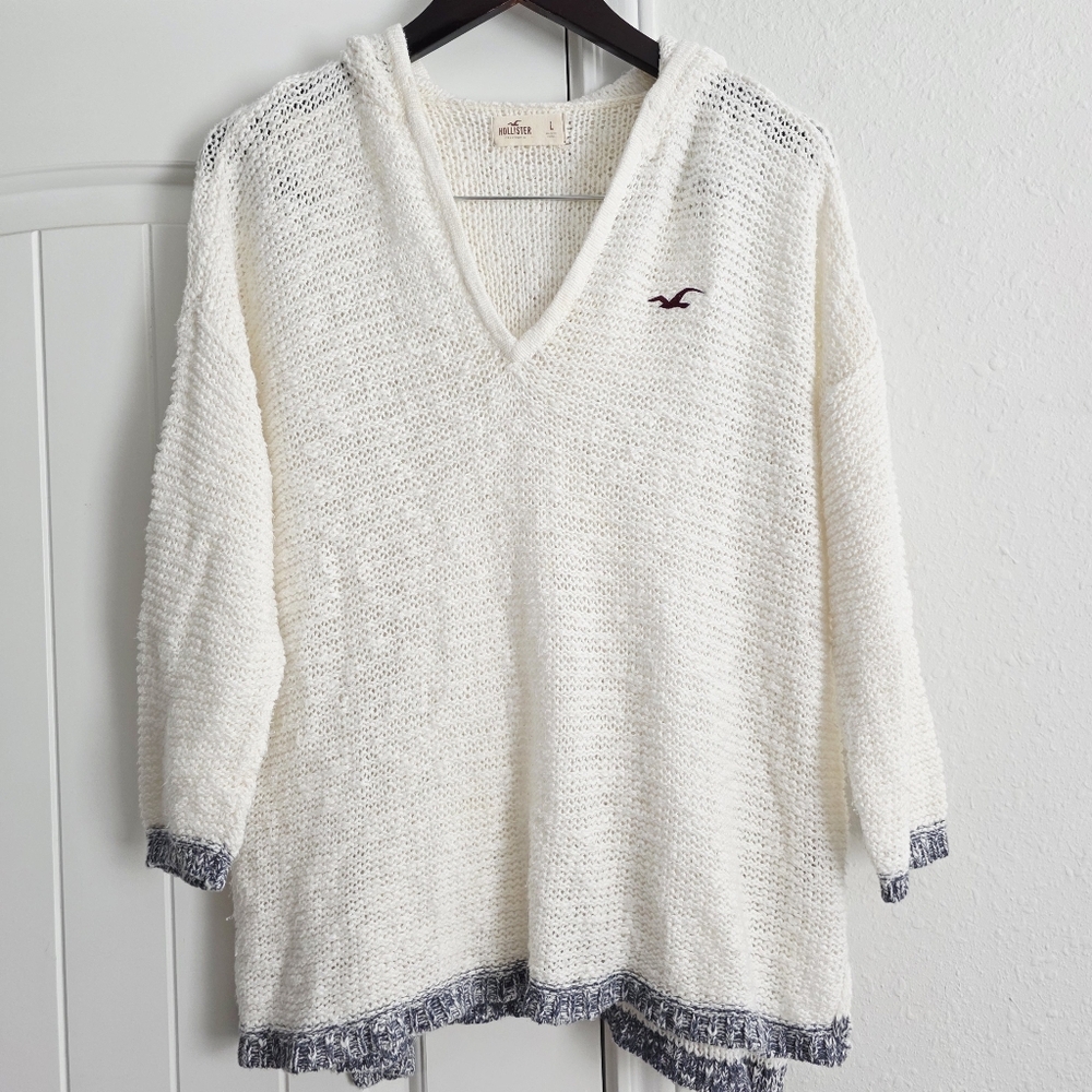 Hollister Cream Knit Hoodie Sweater – Size L
